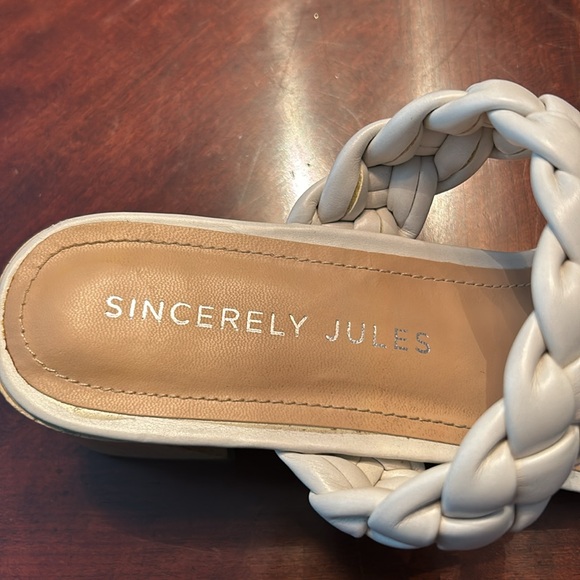Sincerely Jules Woven White Heels - Picture 3 of 7
